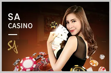 Trực tiếp đá gà với không khí sôi động